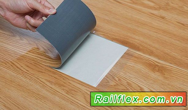 Hinh-anh-san-nhua-gia-van-go-co-keojpg